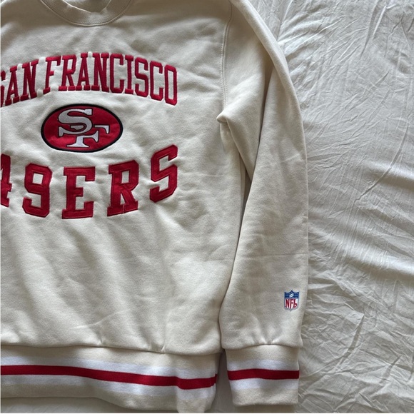 Sold - Picture 3 of 5